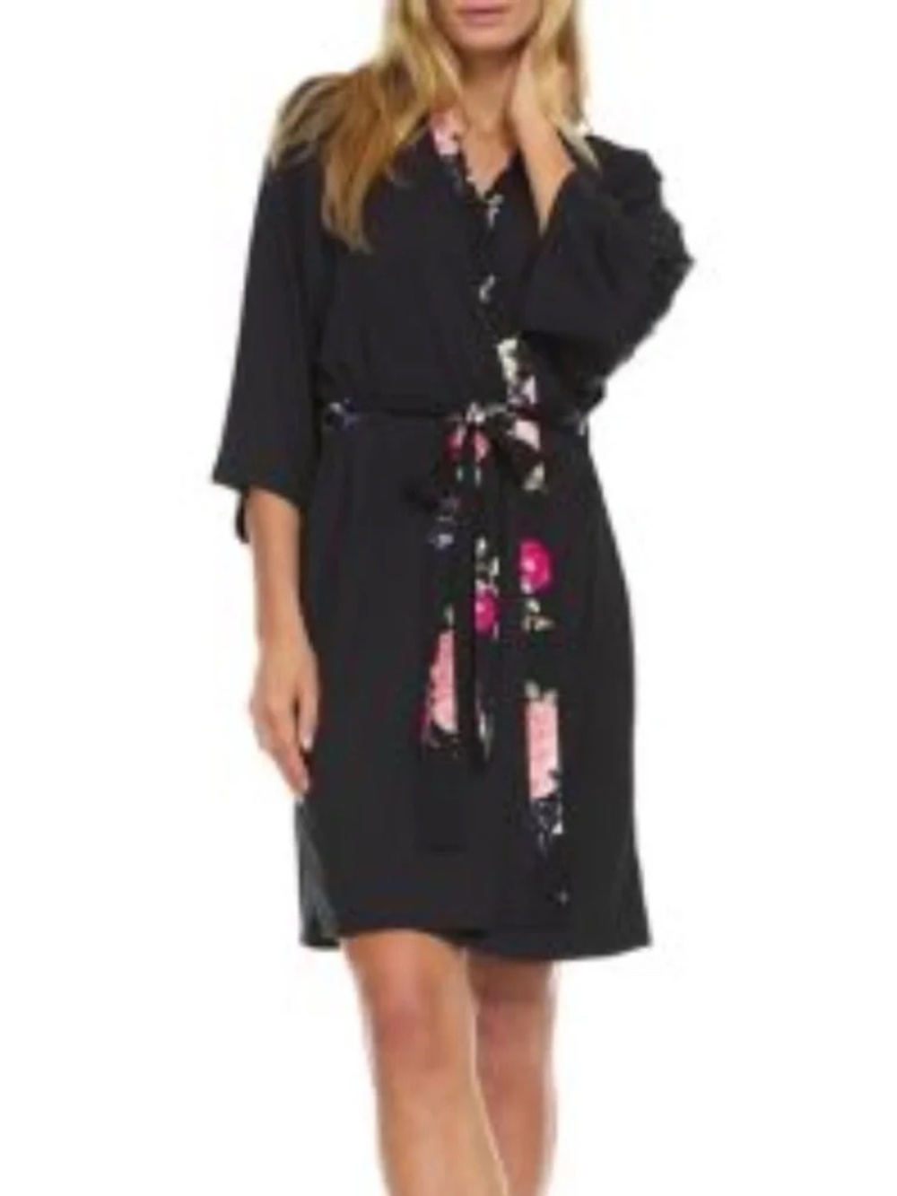 Flora Nikrooz Black with Flowers Robe - size Large - NEW